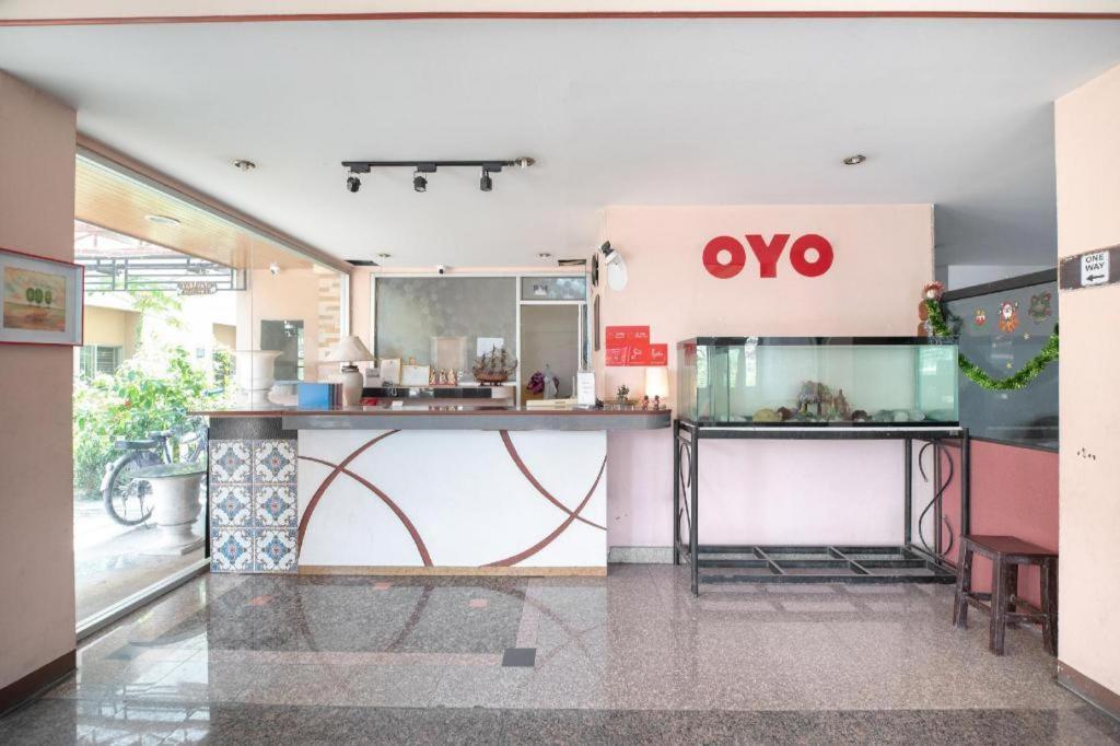 Oyo 519 B Min Airport Hotel Bangkok Ngoại thất bức ảnh